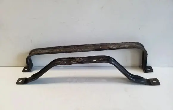 Ford S-MAX Fuel tank mounting bracket 