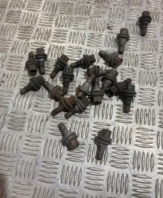 Peugeot 308 Nuts/bolts PK17533