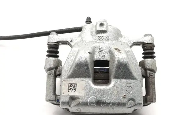 Toyota Yaris Cross Front brake caliper
