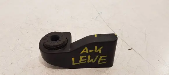 Opel Astra K Radiator mount bracket 13466590