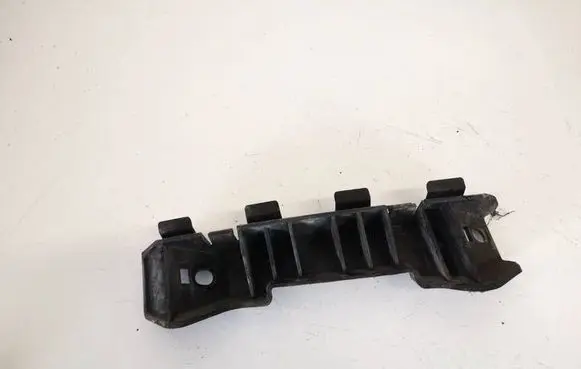 KIA Ceed Front bumper mounting bracket 865181h000 86518-1h000
