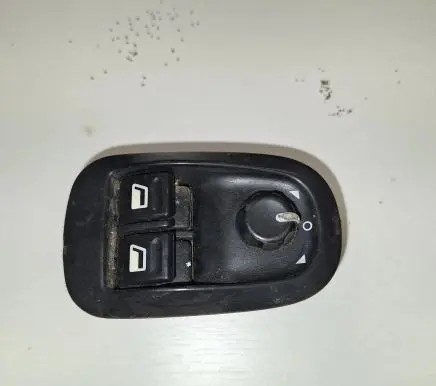Peugeot 206 Electric window control switch