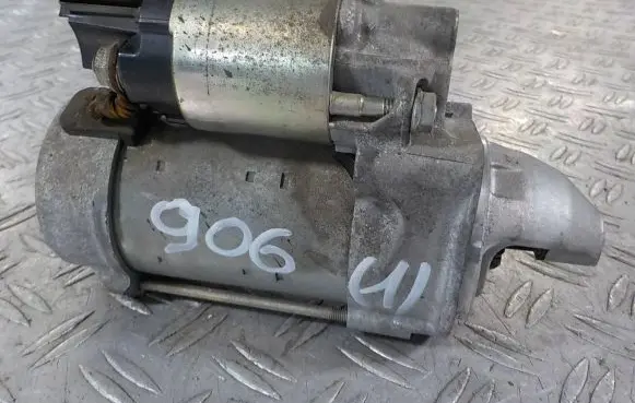 Mercedes-Benz Sprinter W906 Starter motor 4280005511 A6519060026