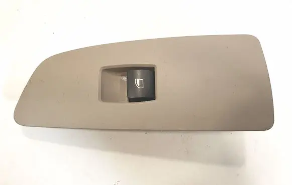 BMW 1 E81 E87 Electric window control switch 6935534