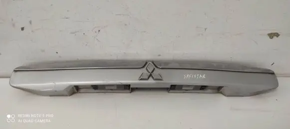 Mitsubishi Space Star Number plate light MR245529