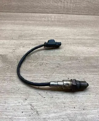 BMW 3 F30 F35 F31 Lambda probe sensor 8570230 0281004440
