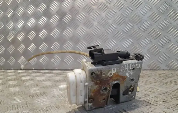 Audi A4 S4 B5 8D Front door lock 8D2837016F