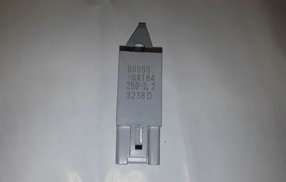 Lexus IS 220D-250-350 Aerial antenna amplifier 9098004184 250223238D