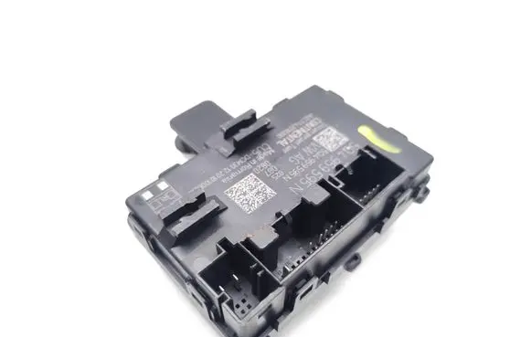Skoda Superb B8 (3V) Door control unit/module 5Q4959595N A2C7742010200