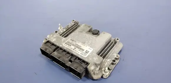 Ford Focus C-MAX Engine control unit/module ECU 6M5112A650CH