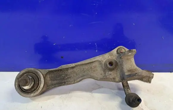 Jaguar XF X250 Front lower control arm/wishbone 3C254