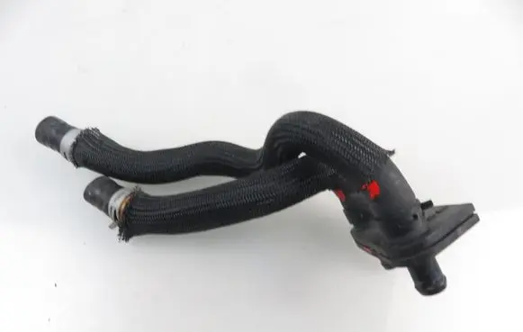 Infiniti Q50 Engine coolant pipe/hose