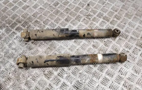 Nissan X-Trail T32 Rear shock absorber/damper