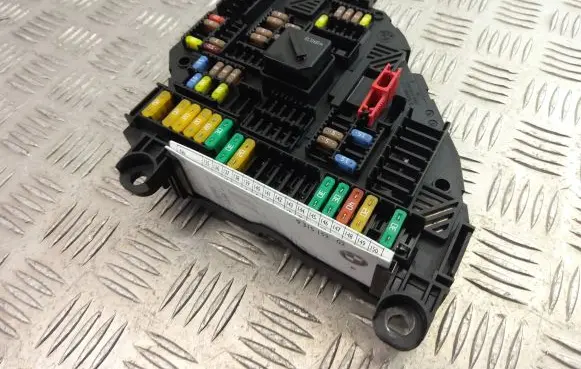 BMW X3 F25 Fuse module 9315151