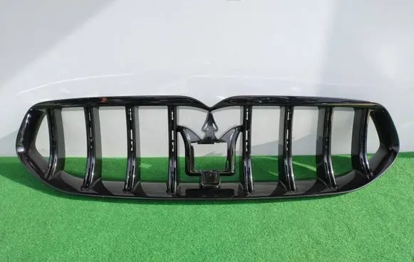 Maserati Grecale Front bumper upper radiator grill 670170829