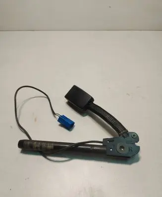 Mazda 3 I Front seatbelt buckle G5548A 030102