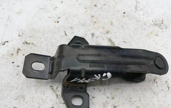 Volvo XC90 Tailgate lock loop/hook striker 30649105 30636912