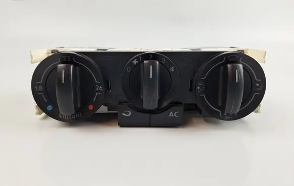 Volkswagen Polo Climate control unit 6Q0820045E