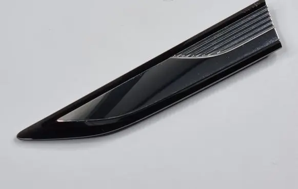 Volkswagen Tiguan Allspace Fender trim (molding) 5NA853688H