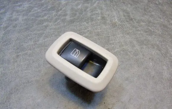 Mercedes-Benz A W169 Electric window control switch A2518200510