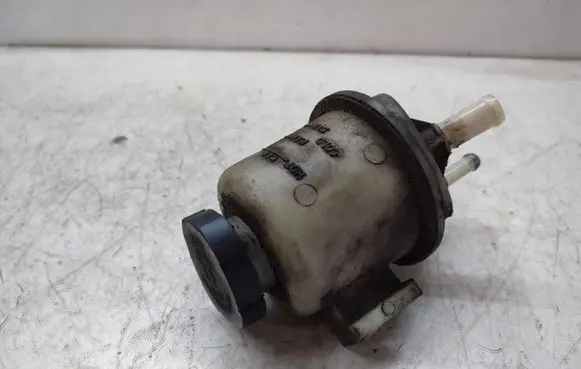 Nissan Pathfinder R51 Power steering fluid tank/reservoir 49180EB300