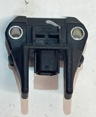 Subaru Legacy Airbag deployment crash/impact sensor 98231AG000