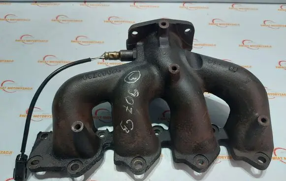 Chevrolet Captiva Exhaust manifold 92062730