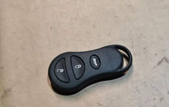 Chrysler Sebring (ST-22 - JR) Ignition key/card 04602261AB