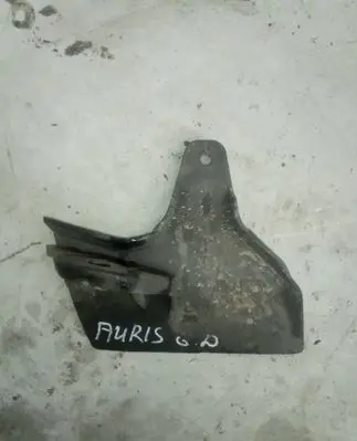 Toyota Auris E180 Rear mudguard 