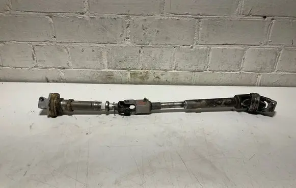 BMW 5 F10 F11 Steering column universal joint 6778135 6778136
