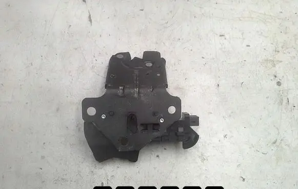 Volkswagen Beetle A5 Front door lock 