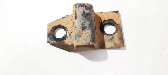 Ford Ranger Engine mounting bracket