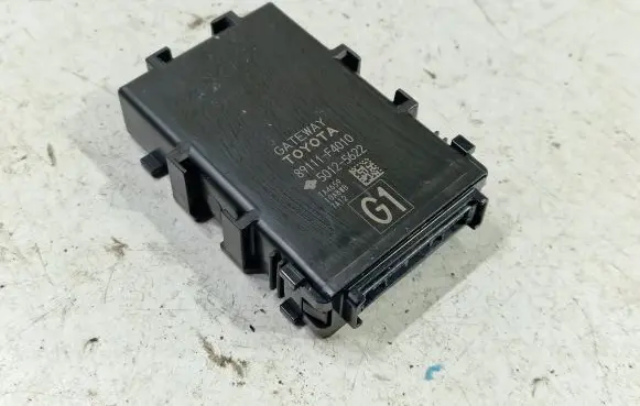 Toyota C-HR I Gateway control module 89111F4010
