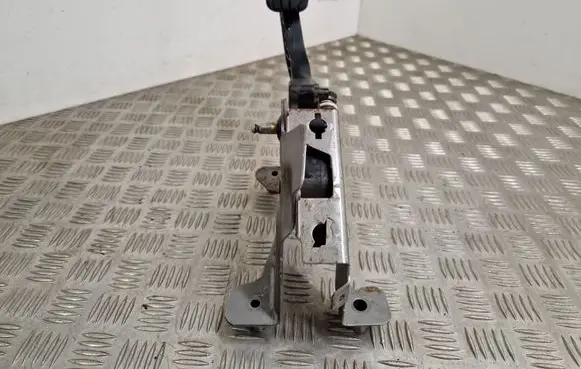 Renault Scenic IV - Grand scenic IV Clutch pedal 465033751R