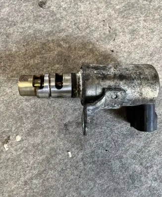Mitsubishi Grandis Camshaft vanos timing valve K5T45591