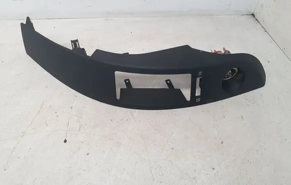 Toyota Corolla Verso AR10 Dashboard glove box trim 5568064010