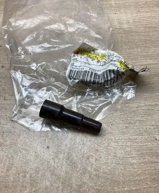 Audi 80 B1 Spark plug 10229N71 113035255A