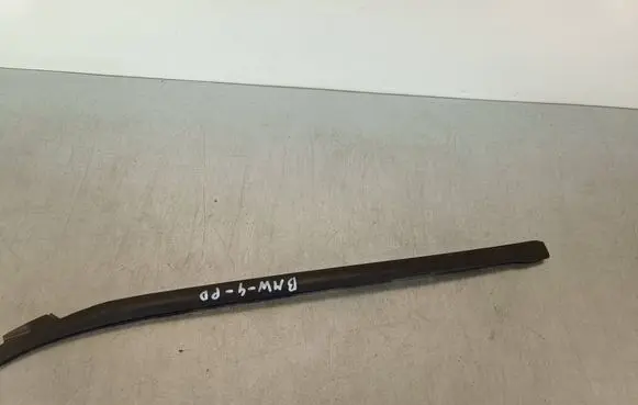 BMW 4 F36 Gran coupe Windshield trim 