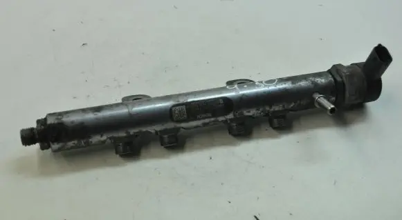 Fuel main line pipe