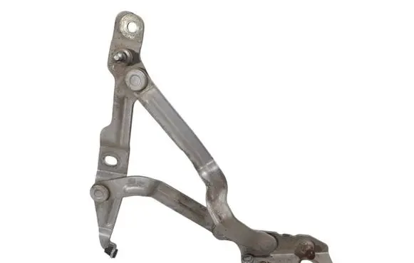 Audi A4 S4 B5 8D Tailgate/trunk/boot hinge 8D5827301C