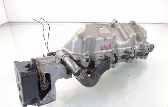 Mercedes-Benz A W169 Intake manifold A6400900337