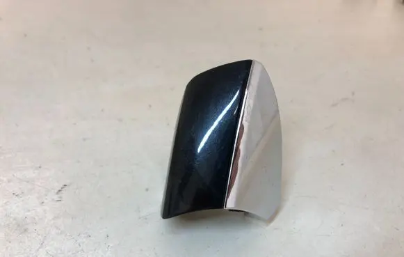Mercedes-Benz CLS C218 X218 Front door handle cover A2047600620