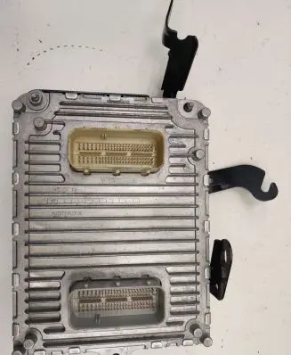 Chrysler Pacifica Engine control unit/module P68267021AE 68267021AE