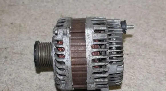 Nissan X-Trail T31 Generator/alternator 23100JG71A