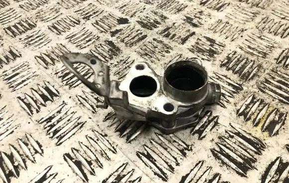 Mercedes-Benz C W204 EGR valve A6421401263