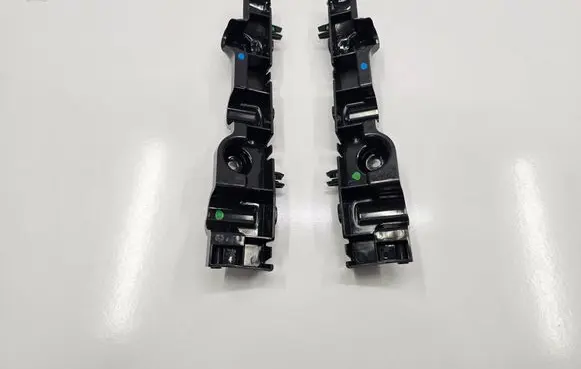 Renault Trafic III (X82) Front bumper mounting bracket 620641349R