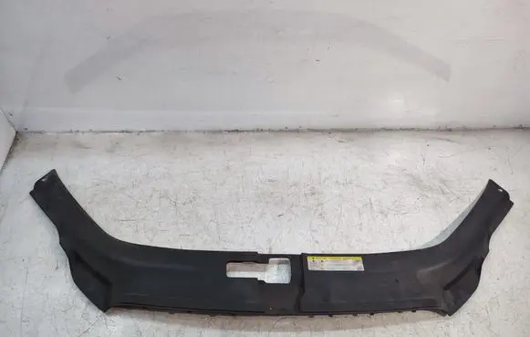 Audi Q7 4L Radiator trim 4L0807081