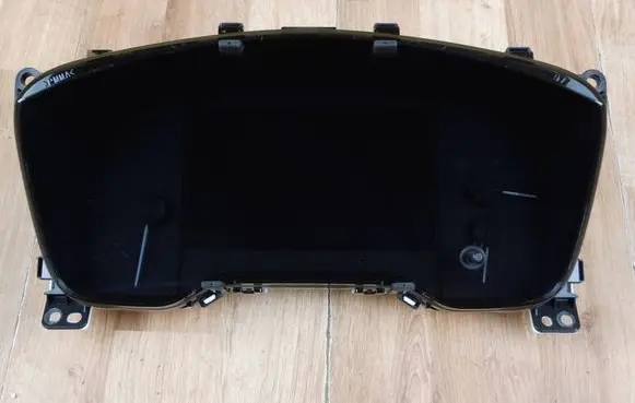 Speedometer (instrument cluster)