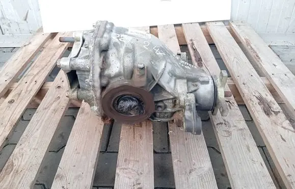 Mercedes-Benz S W221 Rear differential A2213500702MERC 2213500702