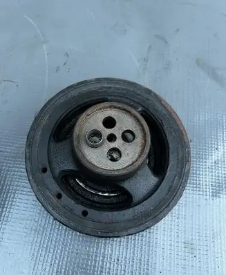 Mercedes-Benz E W212 Crankshaft pulley A6510351612